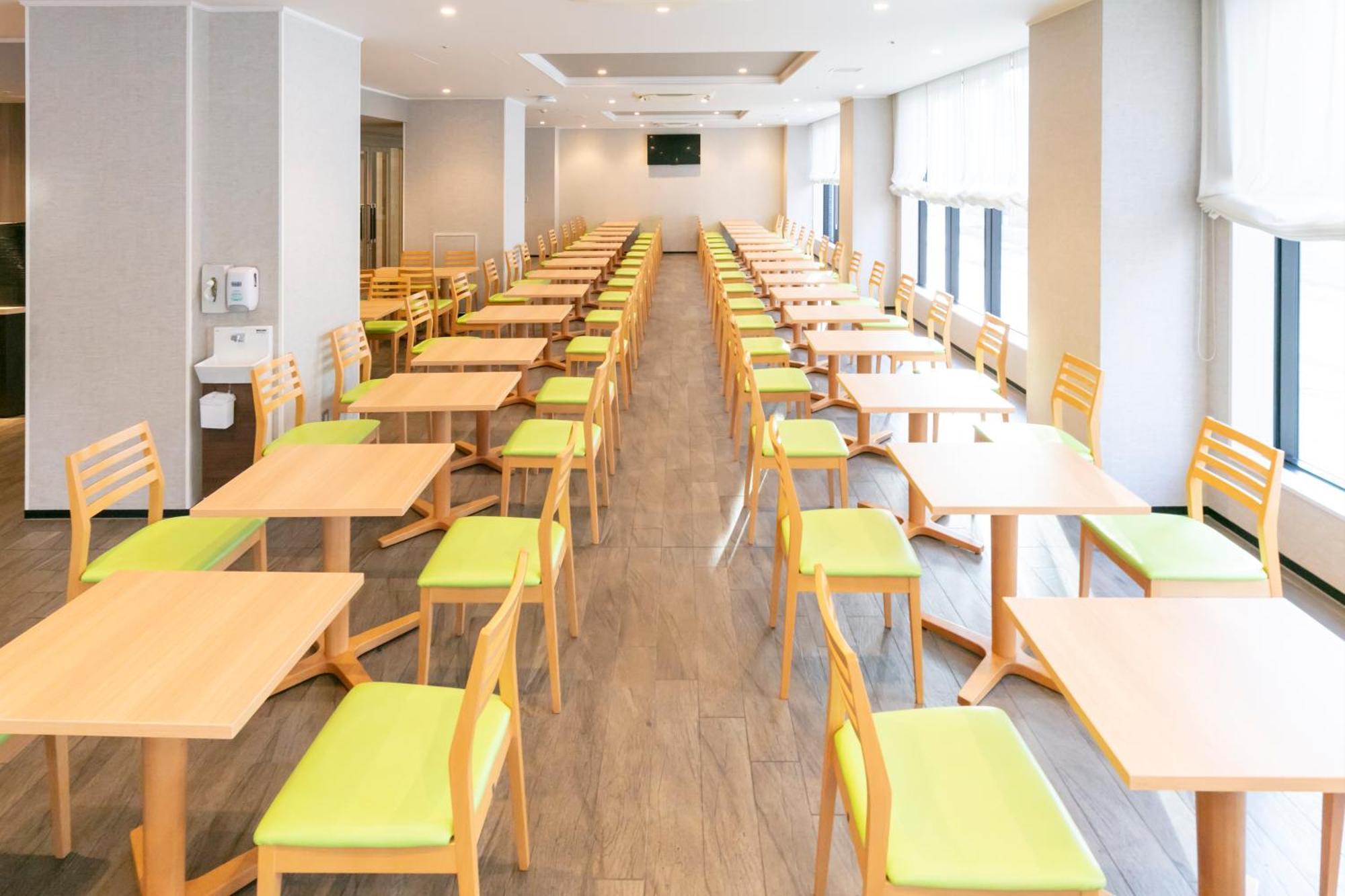 Smile Premium Susukino Hotel 3*