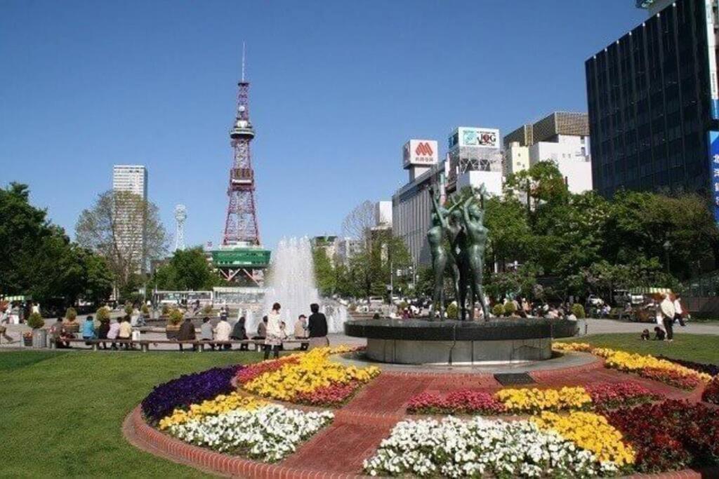 Sun Court Odori 702