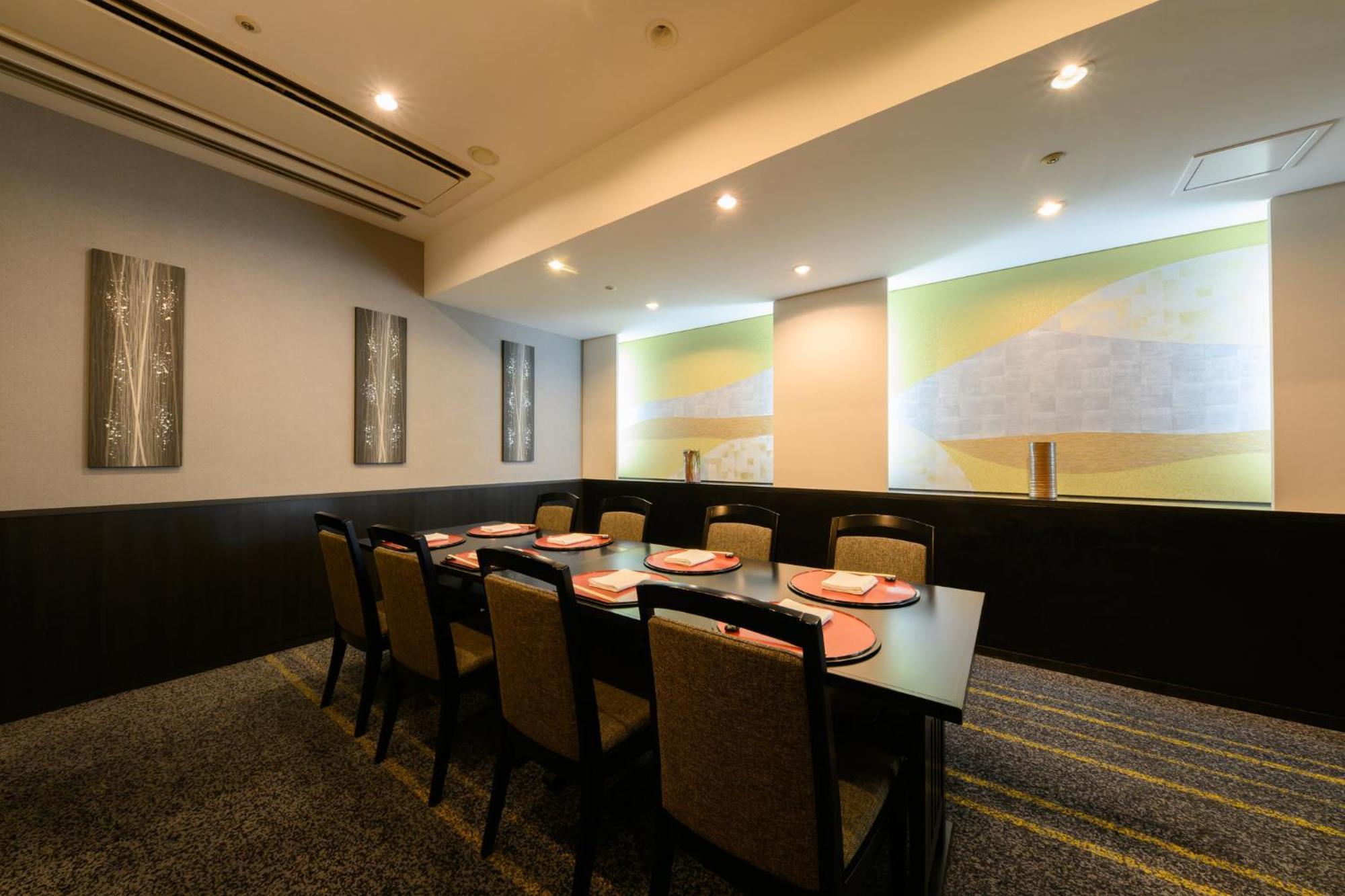 Hotel Ana Crowne Plaza By Ihg