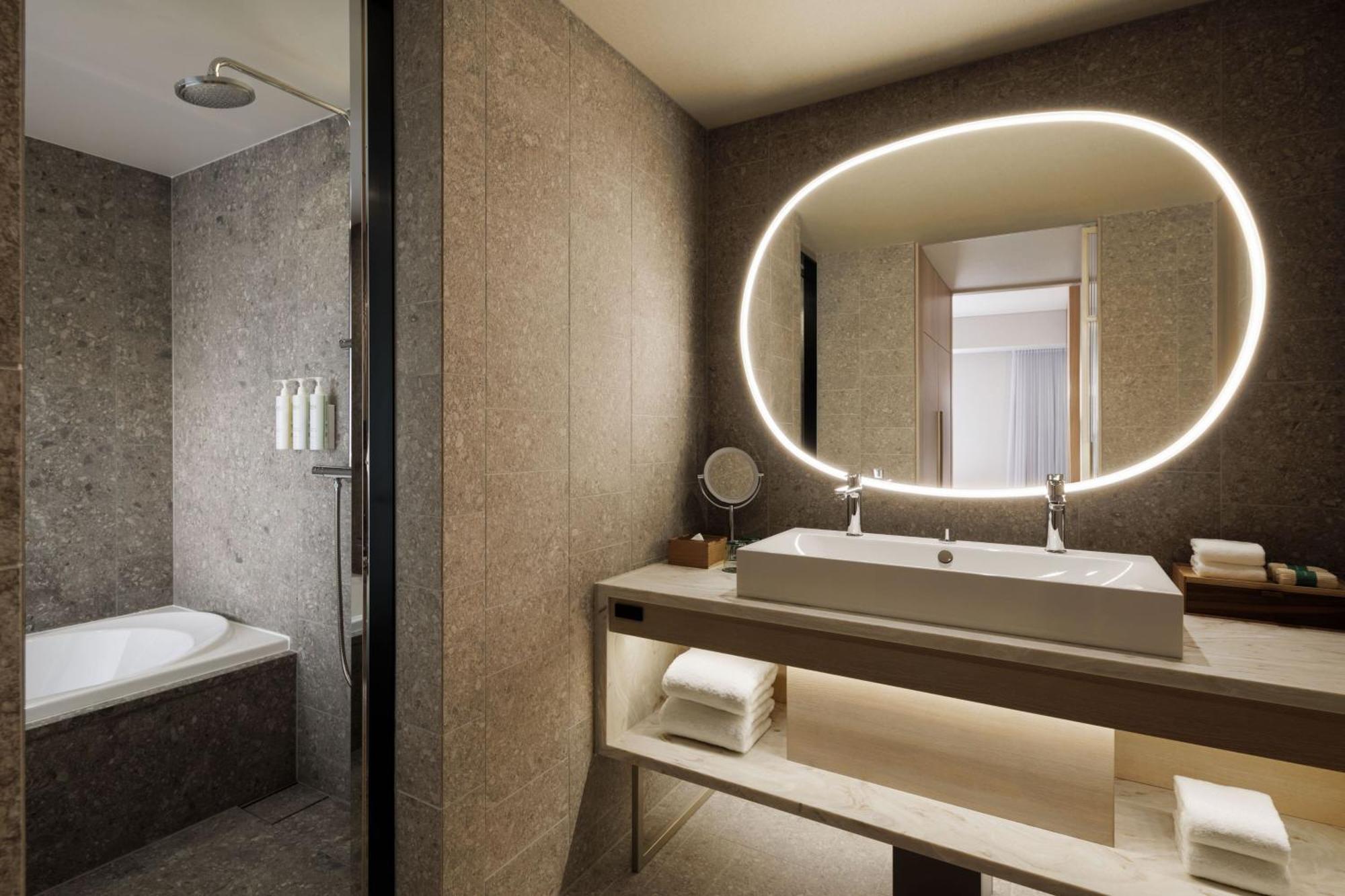 Courtyard By Marriott Hotel 4*
