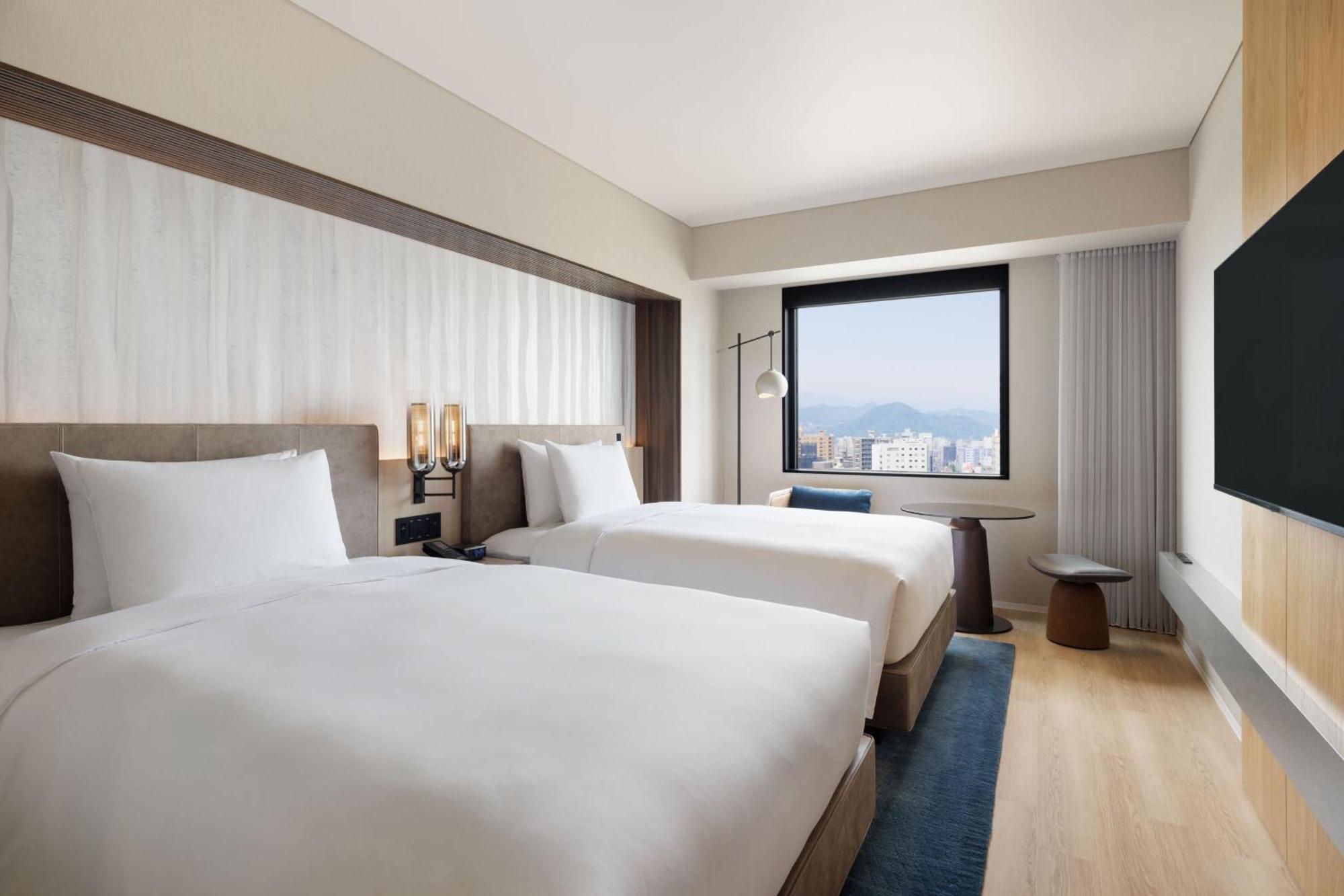 Courtyard By Marriott
