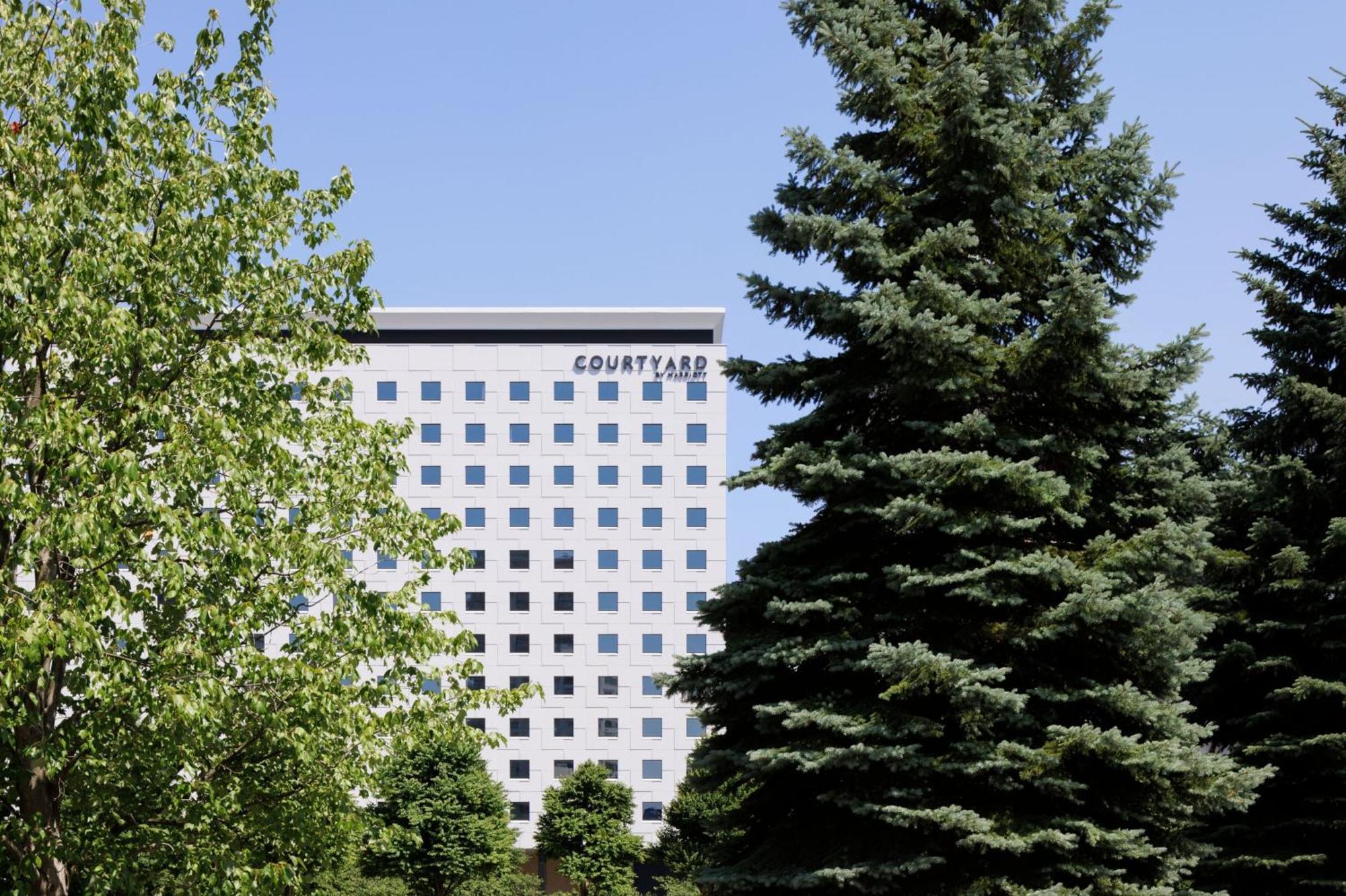 Courtyard By Marriott 4*