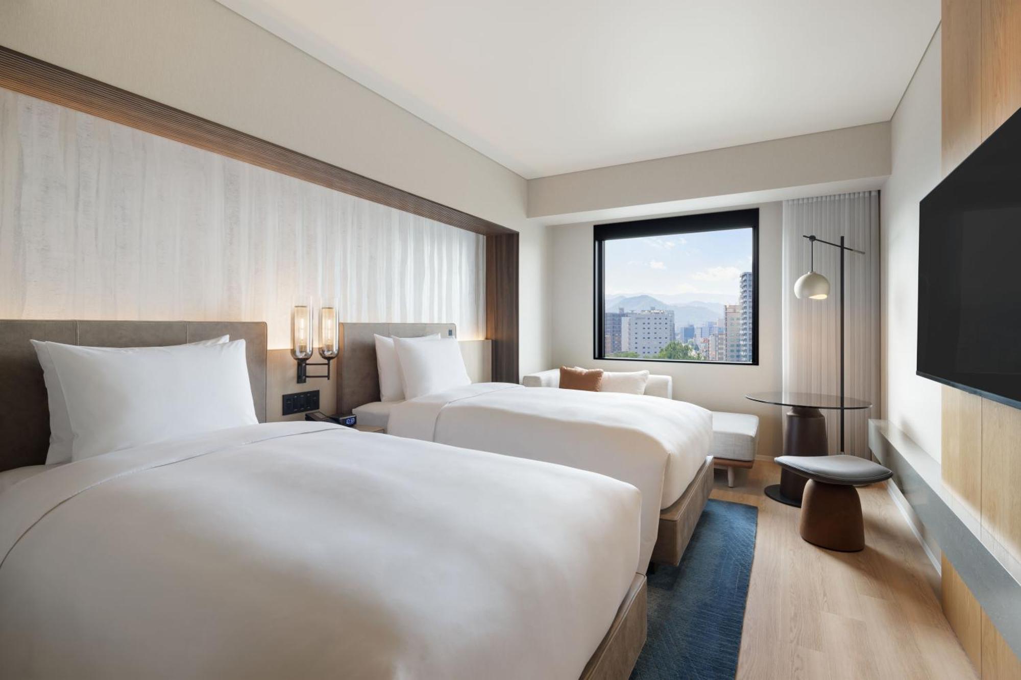 Courtyard By Marriott