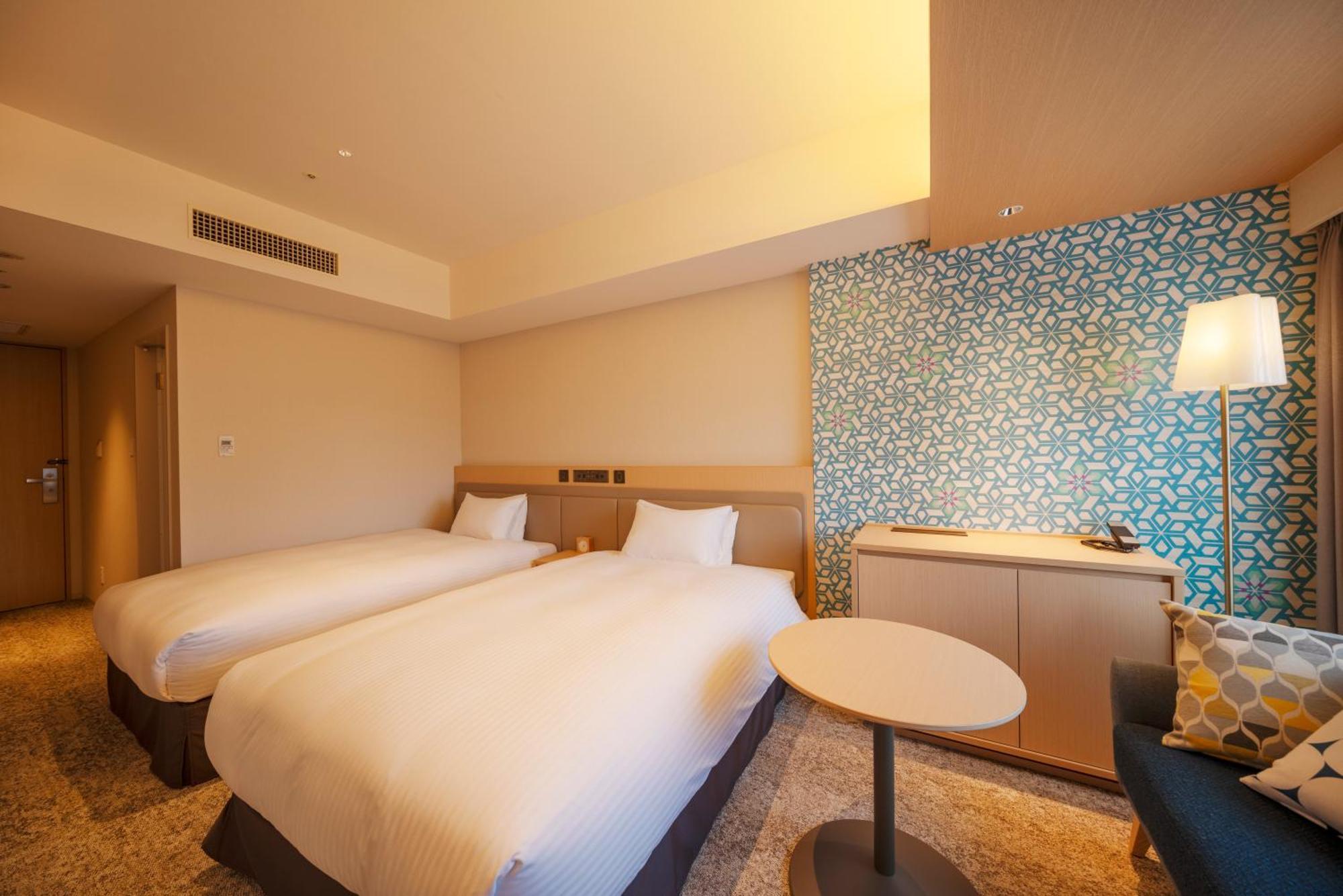 Hotel Emion 4*