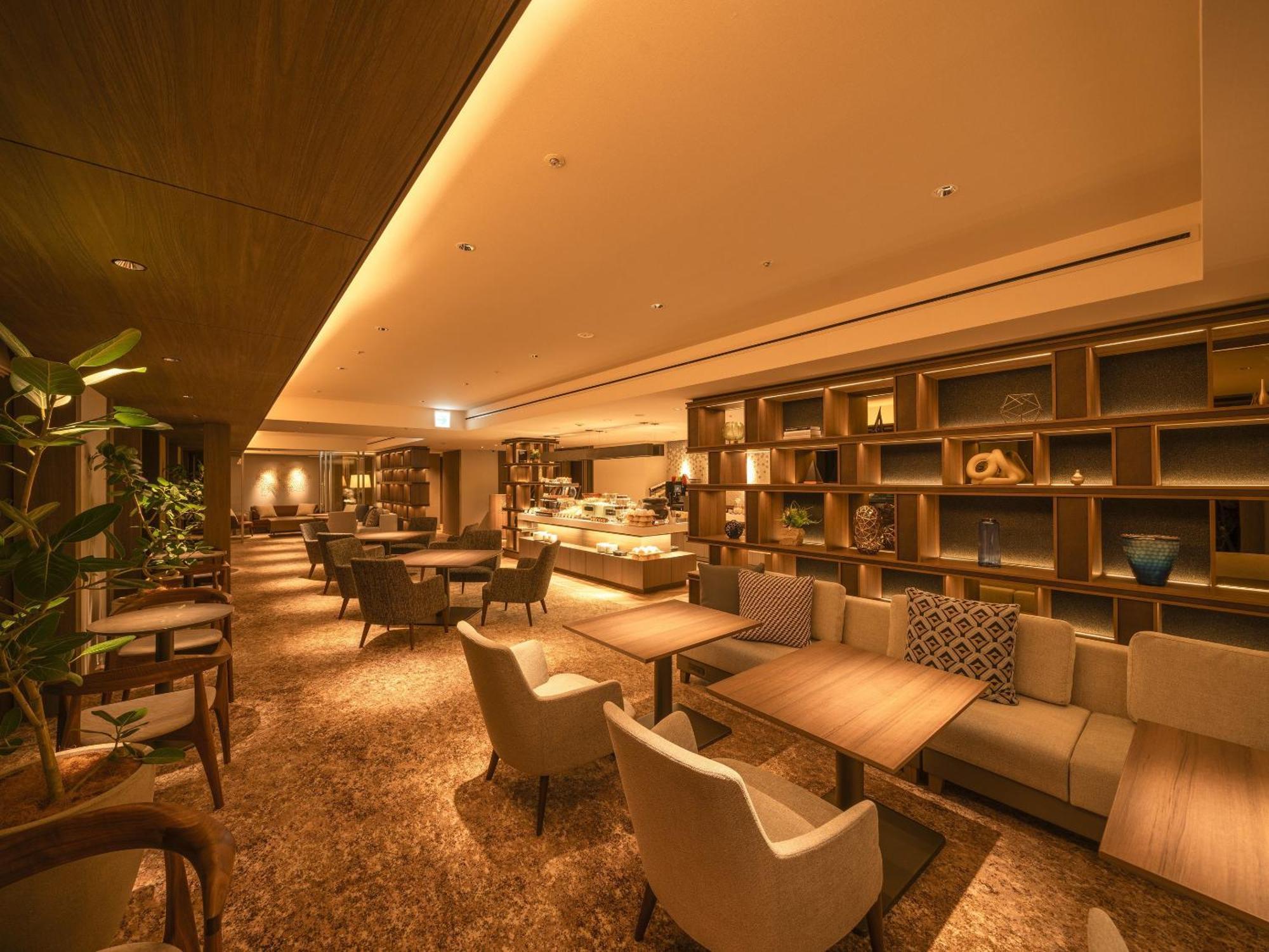 Hotel Emion 4*