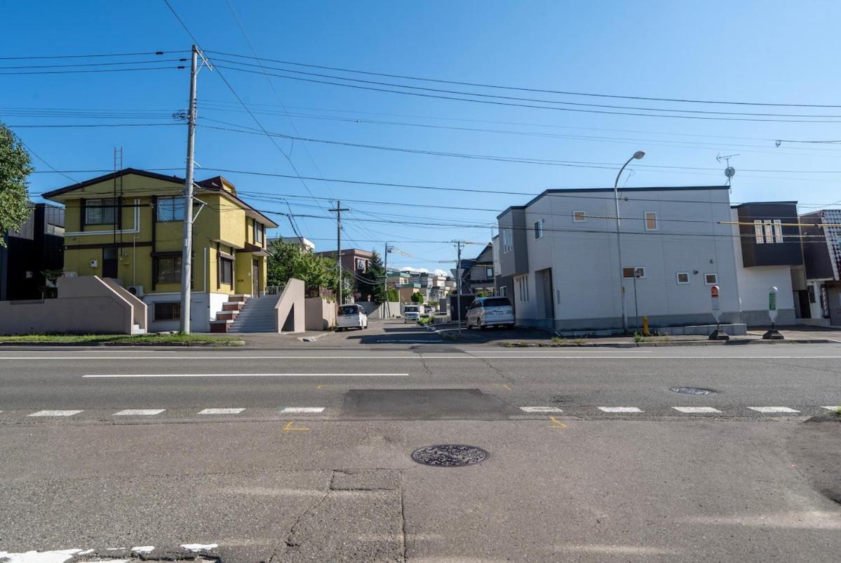 Hills 5 Bedroom 10 Beds 2 Bath 2 Free Parking Spaces Holiday home Sapporo