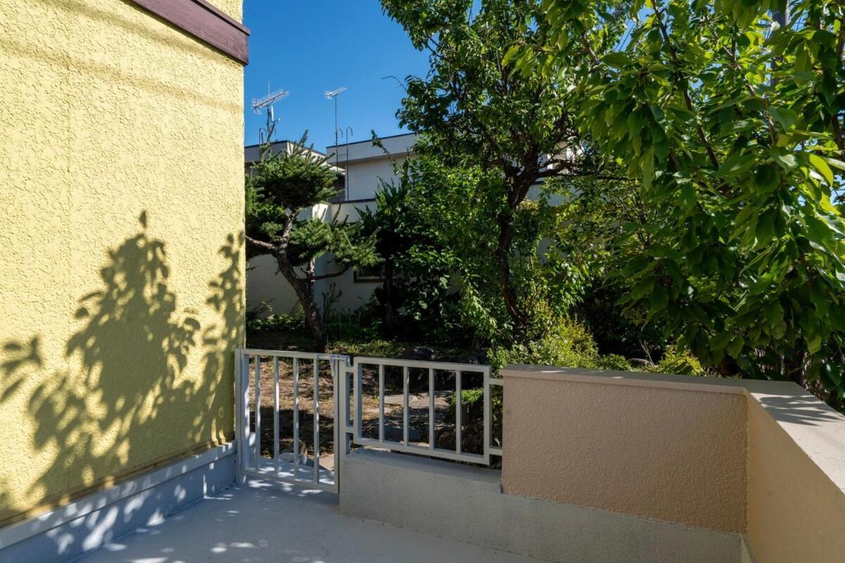 Hills 5 Bedroom 10 Beds 2 Bath 2 Free Parking Spaces Sapporo