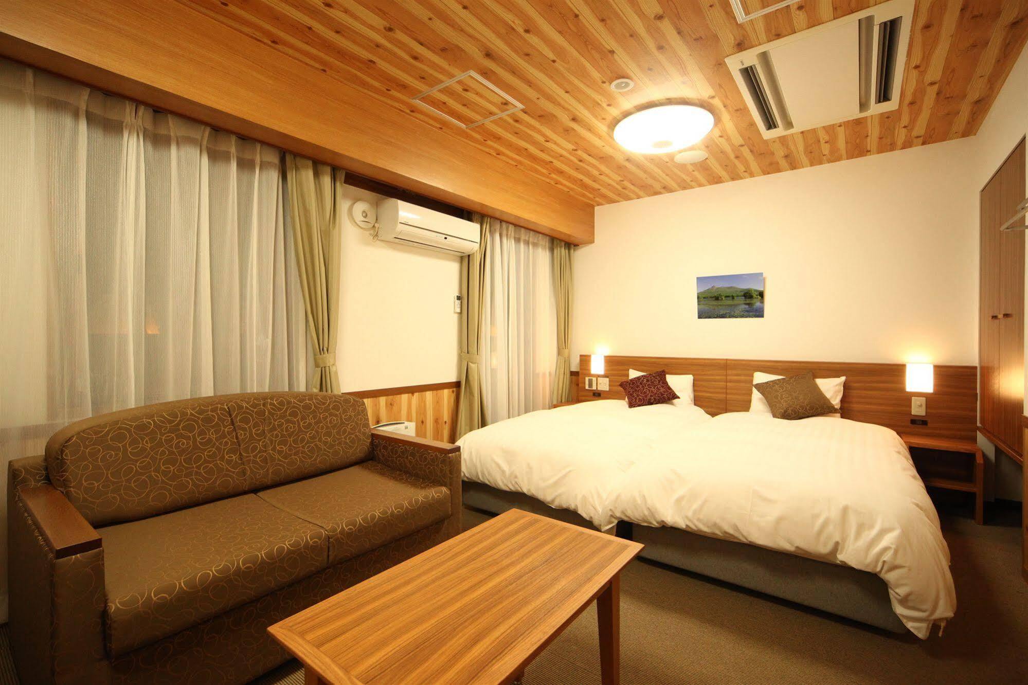 Dormy Premium Hotel 3*